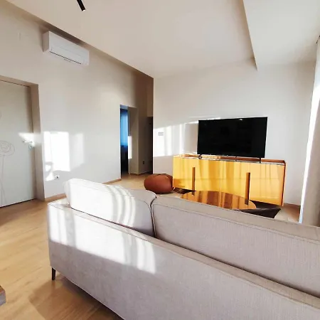 New Ana Design Center Lägenhet