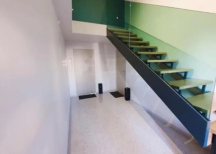 Appartamento New Ana Design Center Pola